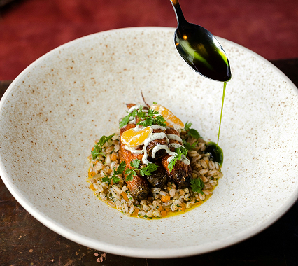 edward-howell-DrhsulY8Crw-unsplash (1)